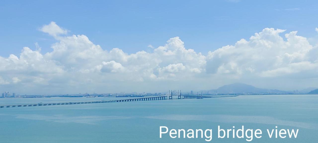 Infinite Seaview With Penang Bridge Suite With Sunrise Up To 11 Person Баян Лепас Екстериор снимка